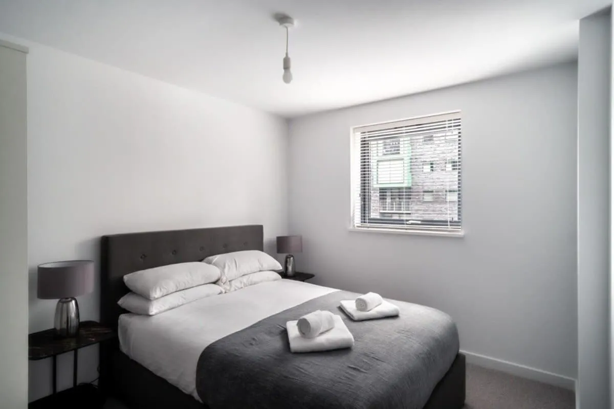 Image 1 of Spacious 2 Bed Apartment in Central Manchester