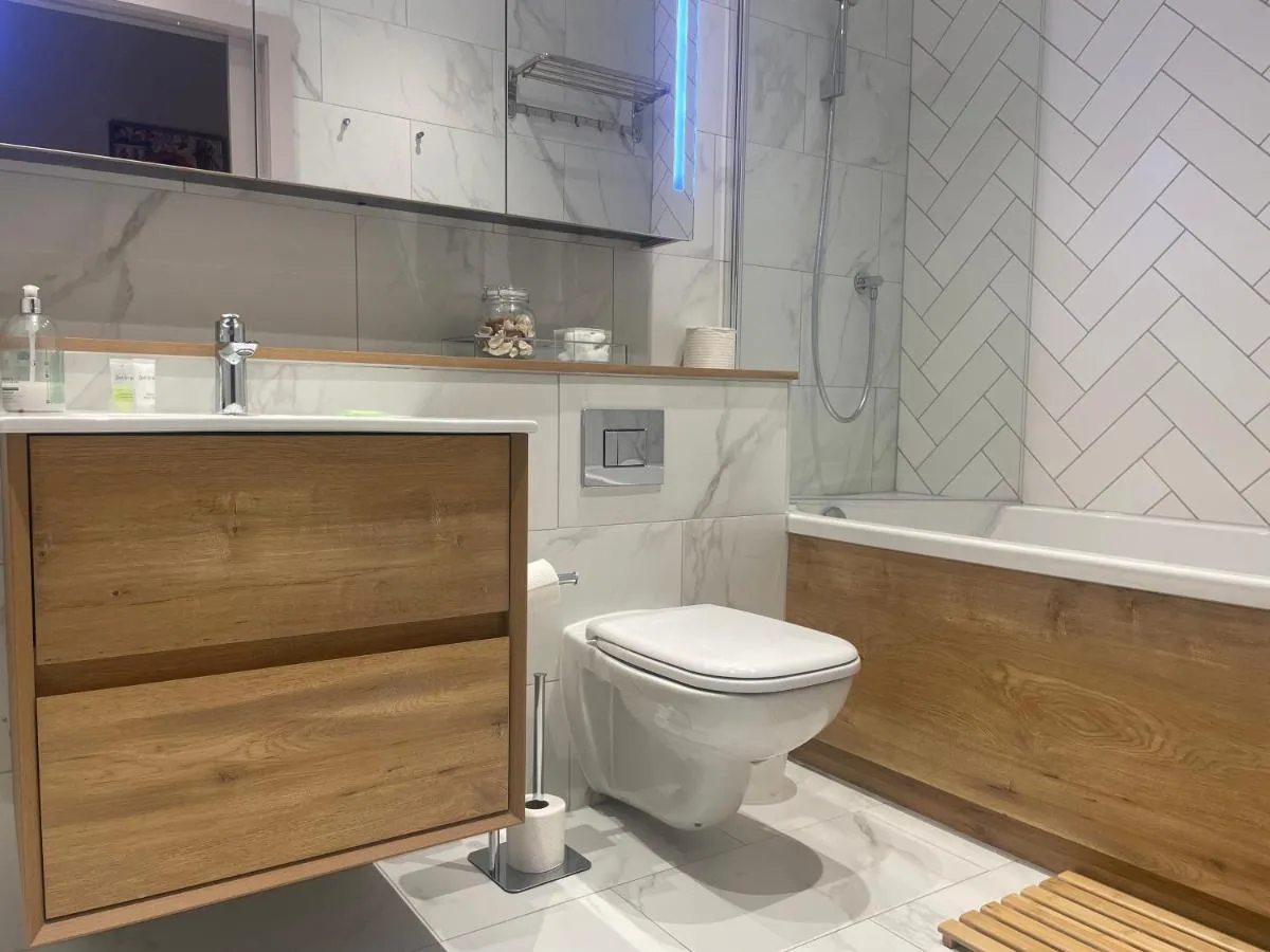 Image 4 of Stunning Apartment in Greater Manchester, Sleeps 6