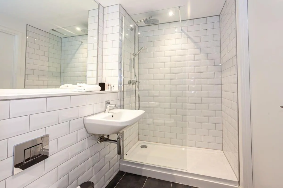 Image 6 of Stylish Modern Apartment in Central Manchester