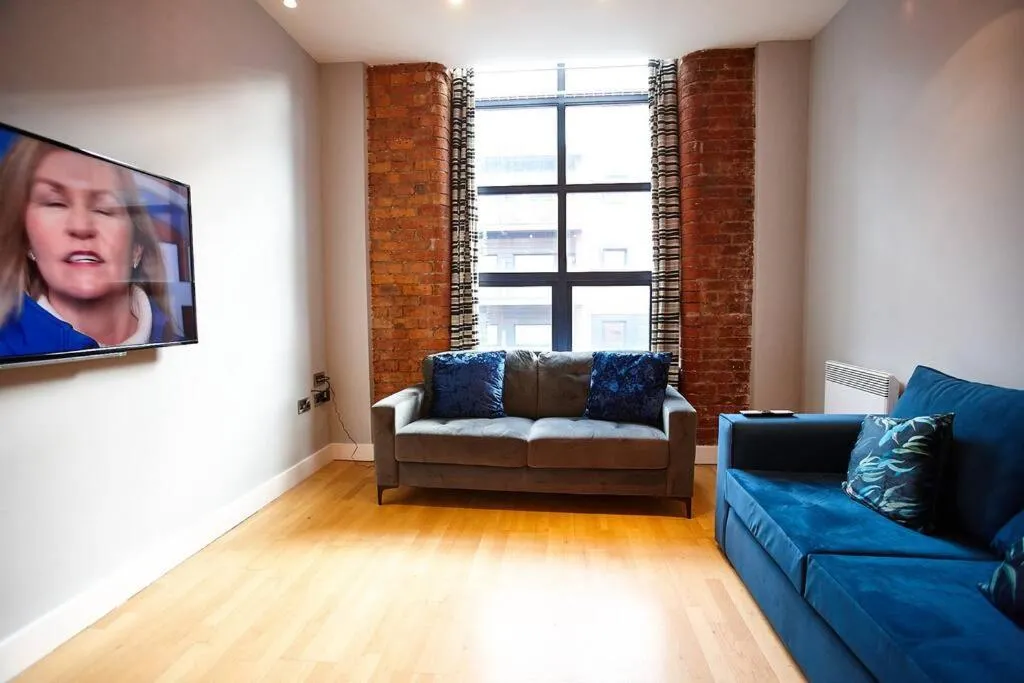 Image 4 of The Diamond Suite