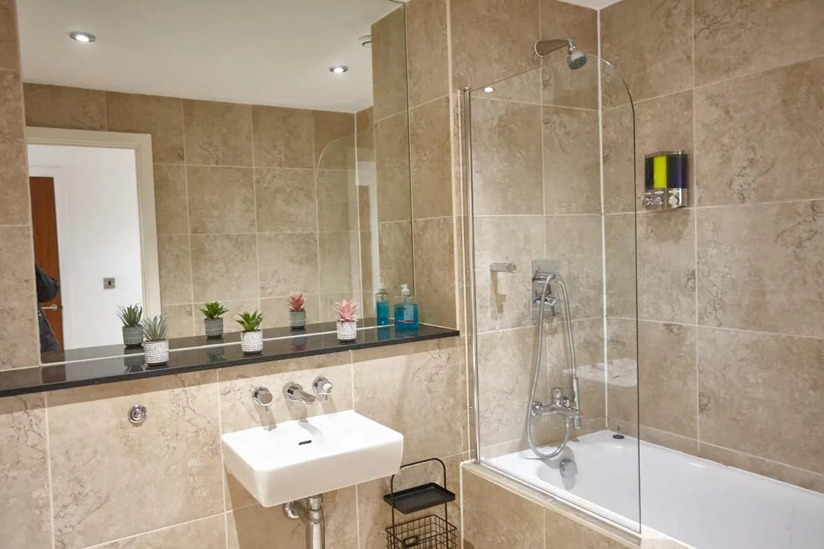 Image 2 of The Topaz Suite
