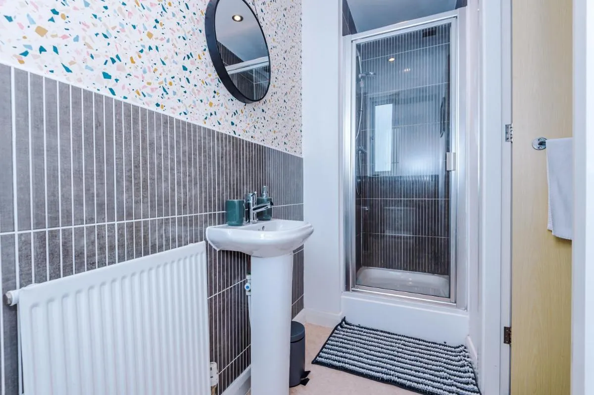 Image 2 of Townhouse 5mins to City Centre and Etihad – Free Secure Parking