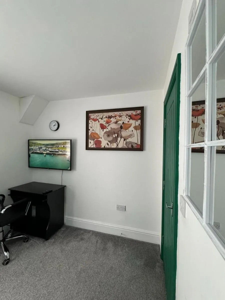 Image 6 of UR PLACE