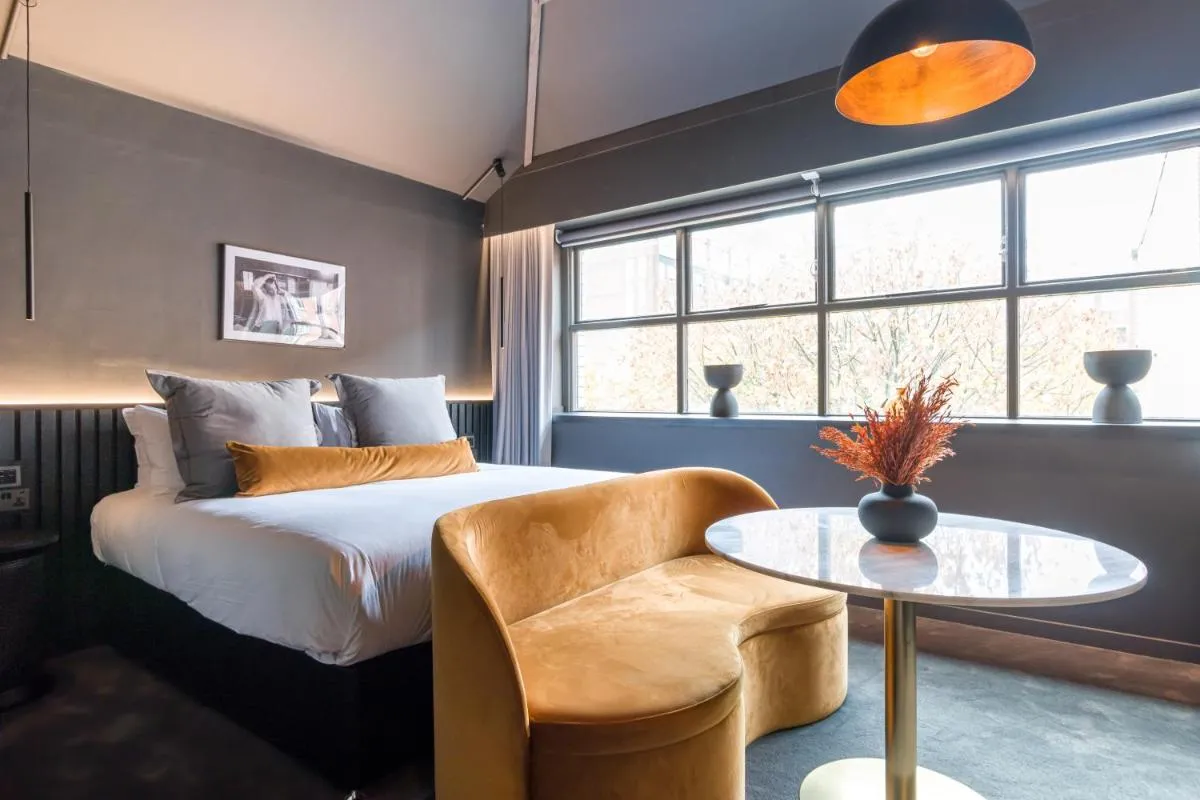 Image 5 of Velvet Hotel