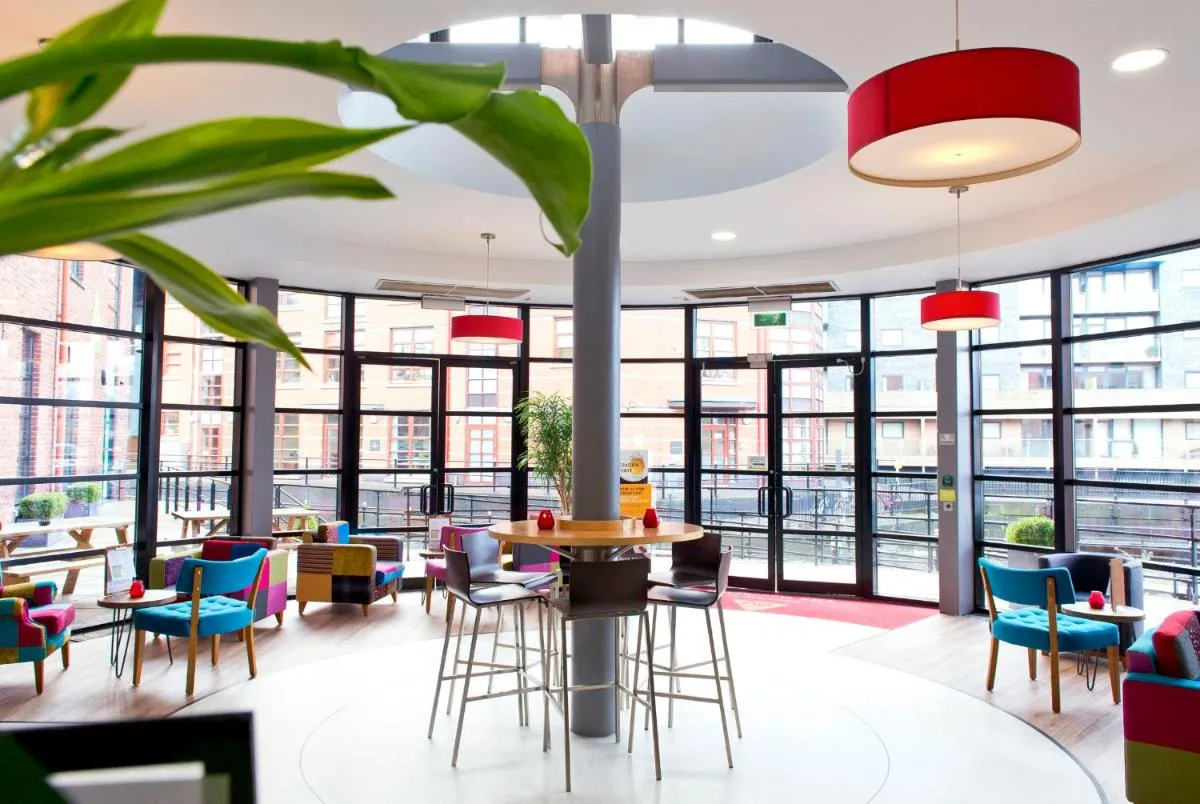 Image 3 of YHA Manchester