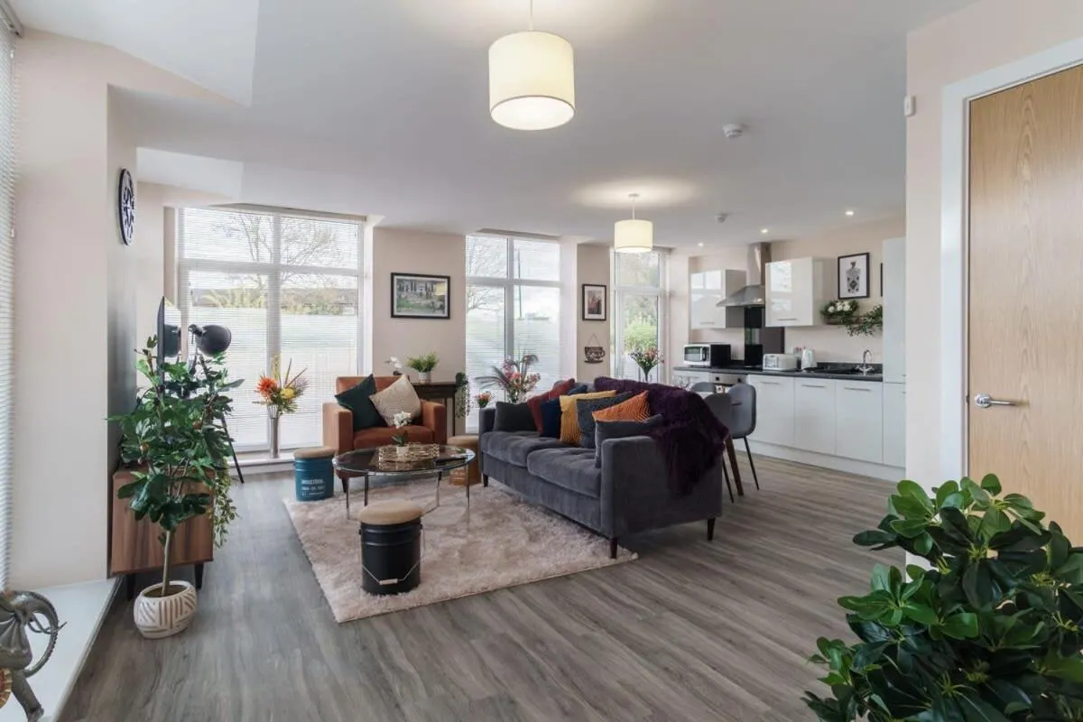 Image 6 of 2 Bedroom Modern Apartment in Manchester