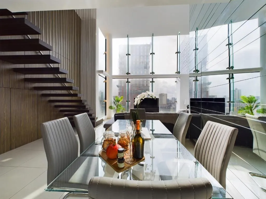 Image of Amazing Skyline Views 3BR Duplex