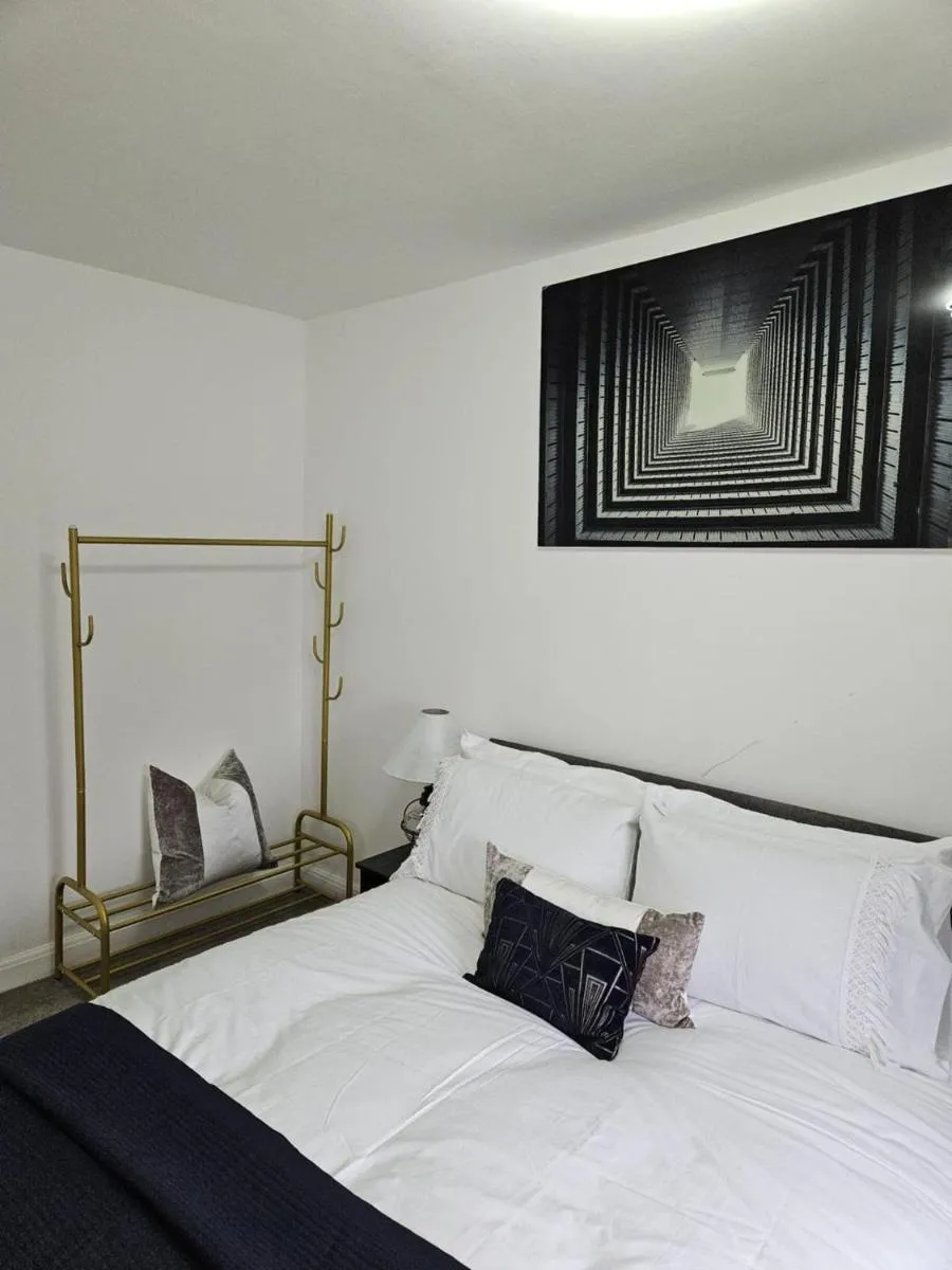Image 6 of Beautiful Home from Home in Manchester
