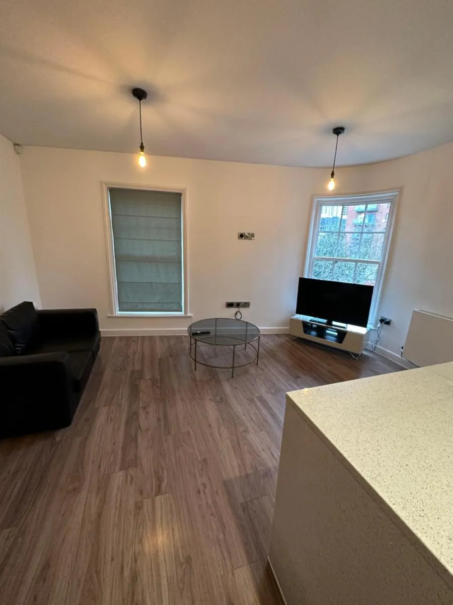 Image 1 of BigKings Stylish 1Bed Apartment in central Manchester