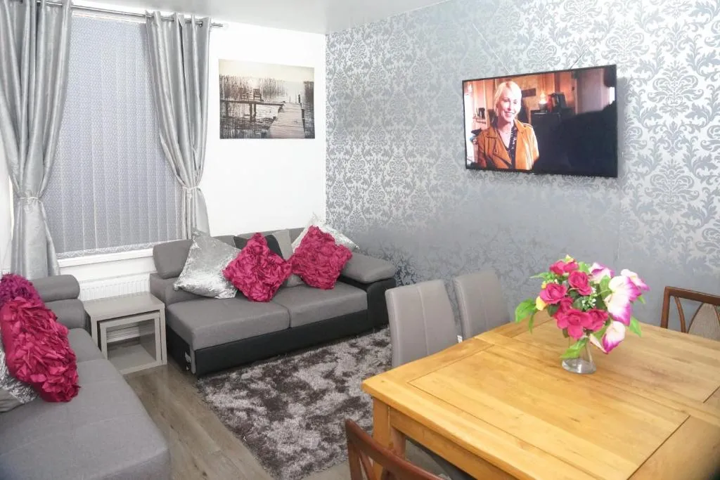 Image of CHEADLE HOUSE HOLIDAYS