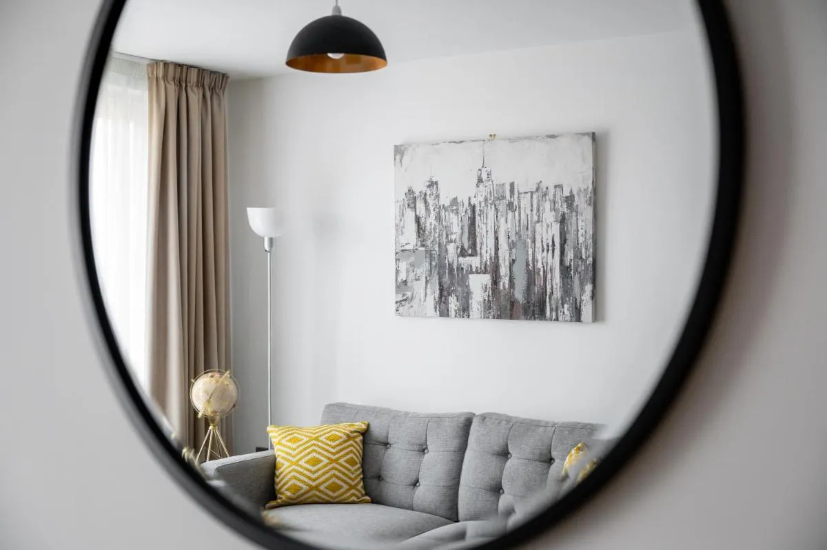 Image 3 of Central Elegant Two-Bedroom Apartment