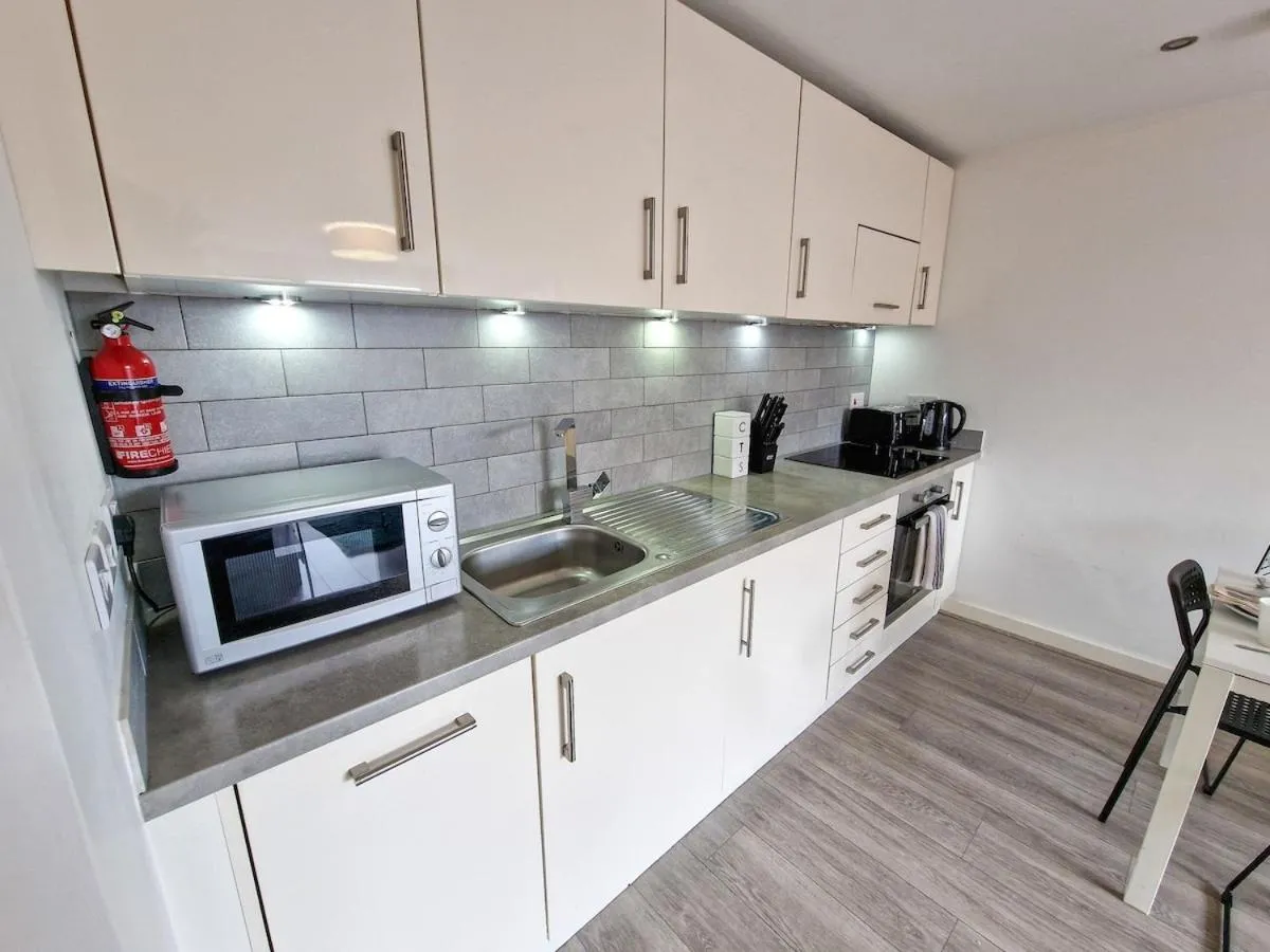 Image 2 of City SuperHost Stunning 2 bed in Ancoats