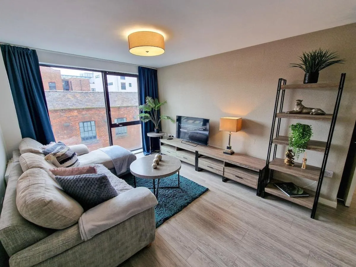 Image 4 of City SuperHost Stunning 2 bed in Ancoats