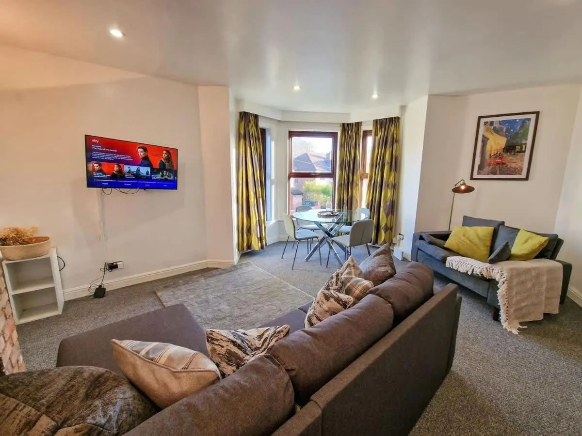 Image 1 of City SuperHost- Stunning Didsbury Apartment