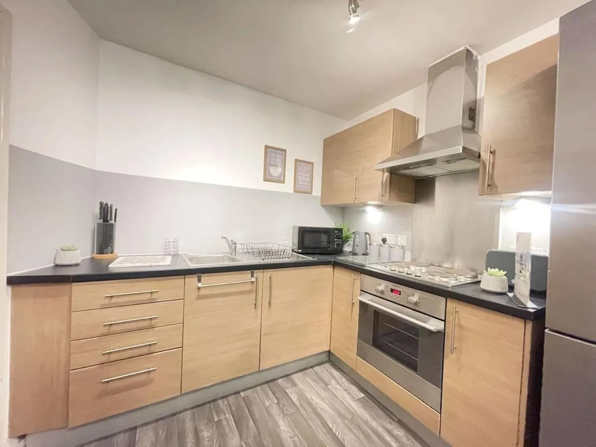 Image 4 of Cityfront Cosy Apt Near City Centre & Etihad Stadium, Free Parking