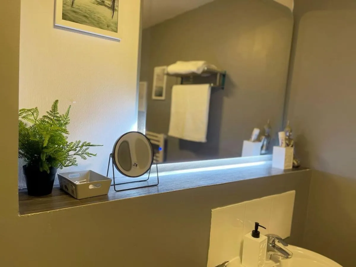 Image 6 of Cityfront Cosy Apt Near City Centre & Etihad Stadium, Free Parking
