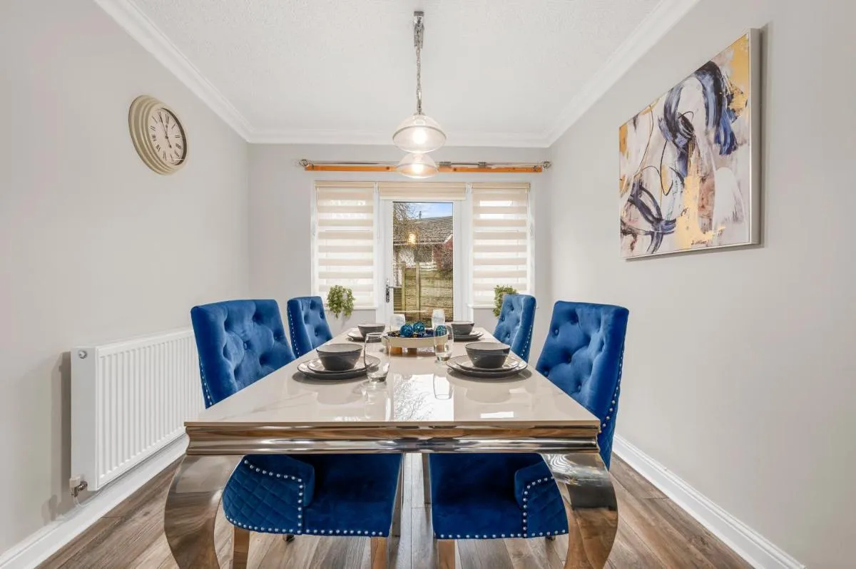 Image 1 of Comfort Meets Style In This 3-Bed MCR Home for 8 Guests