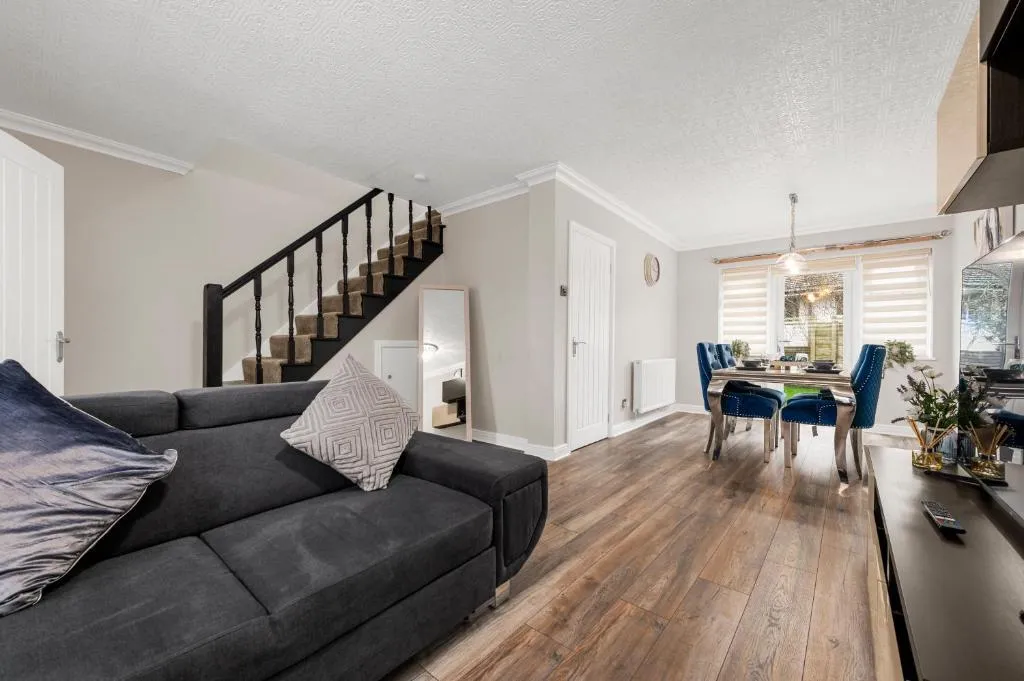 Image of Comfort Meets Style In This 3-Bed MCR Home for 8 Guests