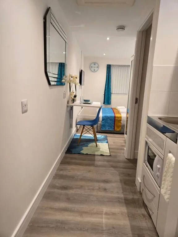 Image of Cosy Self-Contained Studio in Salford Manchester – Newly Renovated