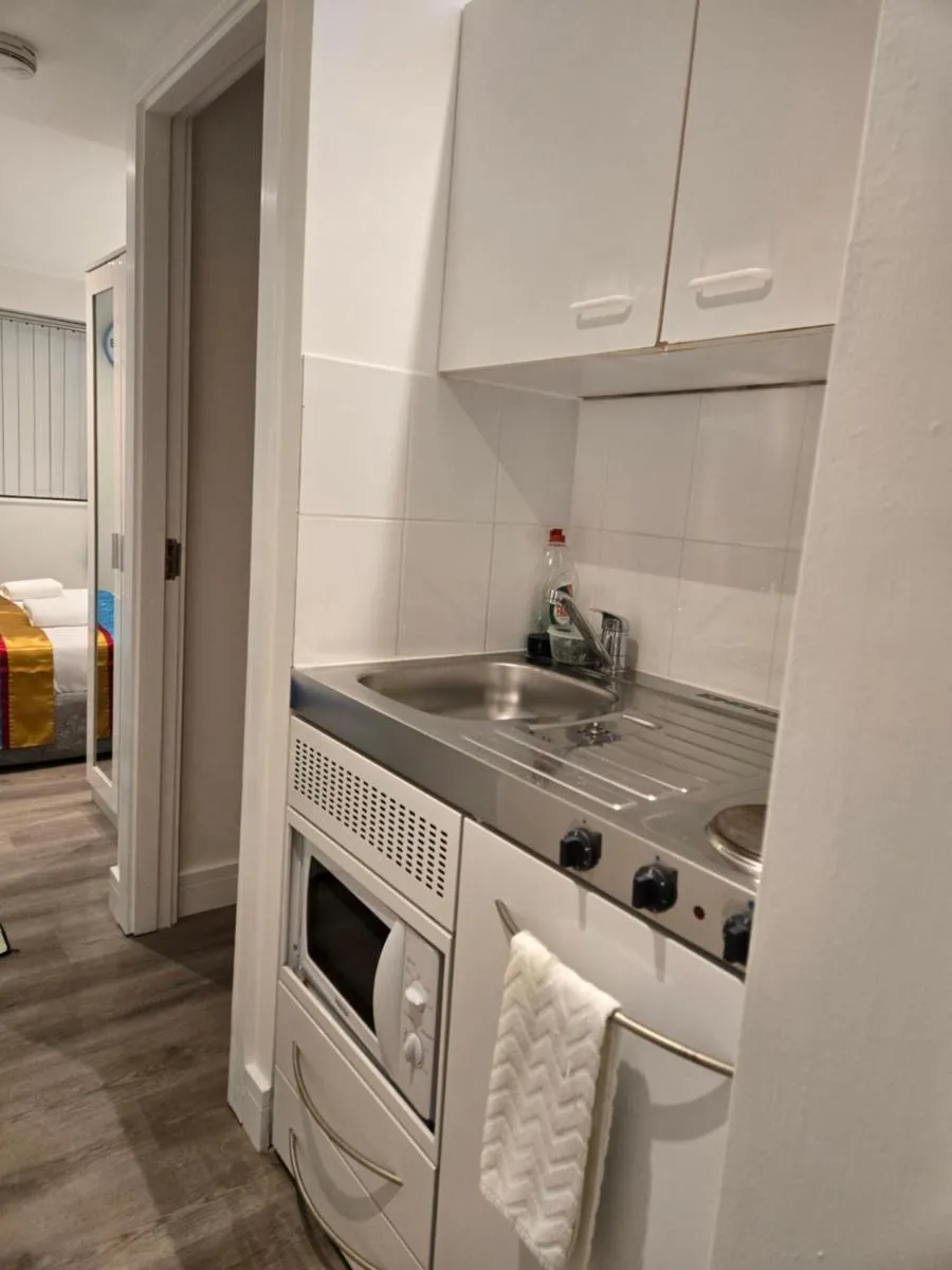 Image 5 of Cosy Self-Contained Studio in Salford Manchester – Newly Renovated