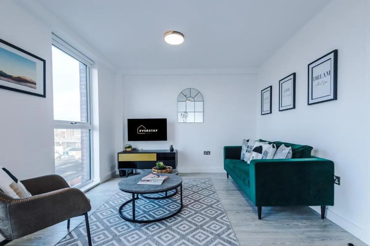 Image 3 of Cosy Spacious 2 Bed Duplex Apt in Manchester