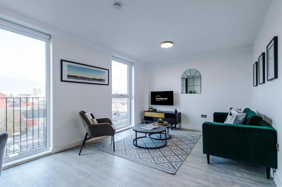 Image 2 of Cosy Spacious 2 Bed Duplex Apt in Manchester