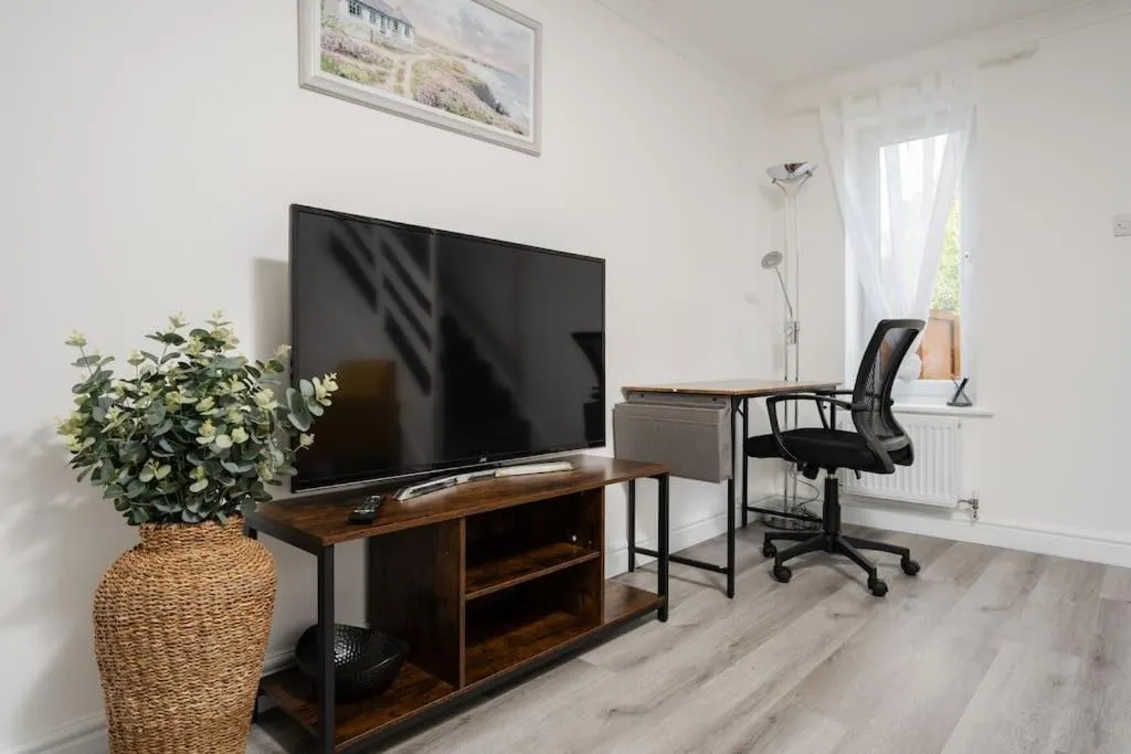 Image 1 of Cozy 3BR Home – Games – Sleeps 9