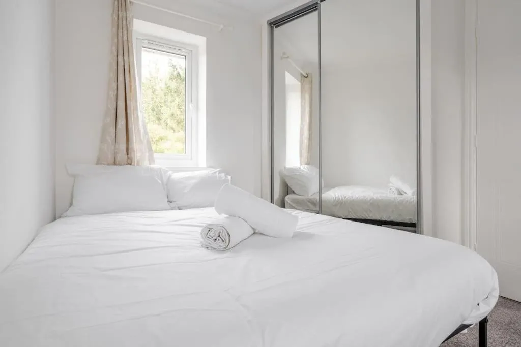 Image 5 of Cozy 3BR Home – Games – Sleeps 9