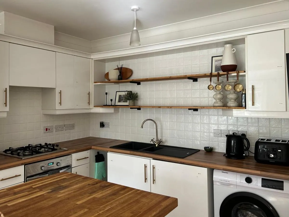 Image 4 of Cozy Manchester Hideaway with 2 Bedrooms