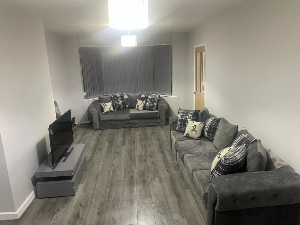 Image of Cozy Manchester House with 3 Bedrooms