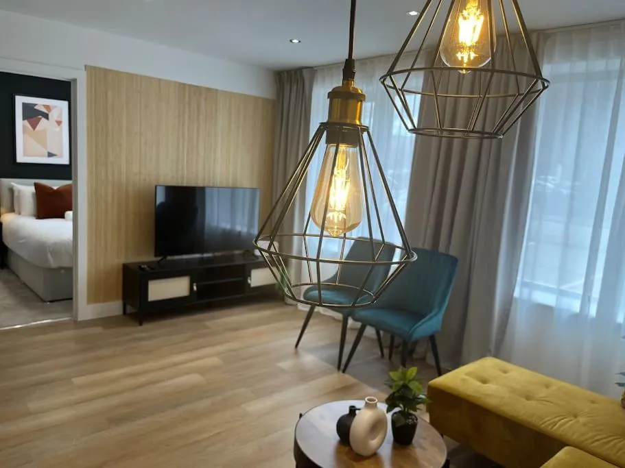 Image 1 of Cute One Bed Apartment – Old Trafford