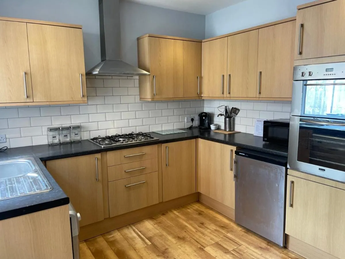 Image 3 of Delightful home in Manchester