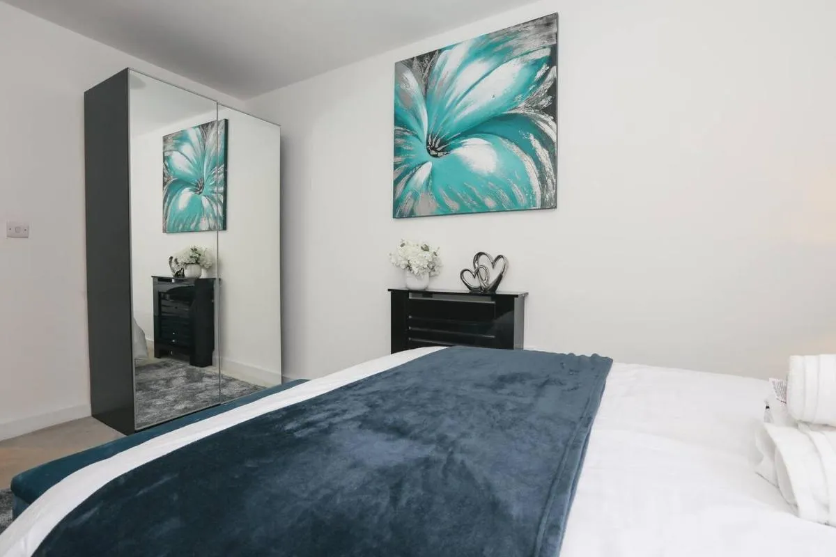 Image 2 of Deluxe Double Room – Deansgate, Manchester