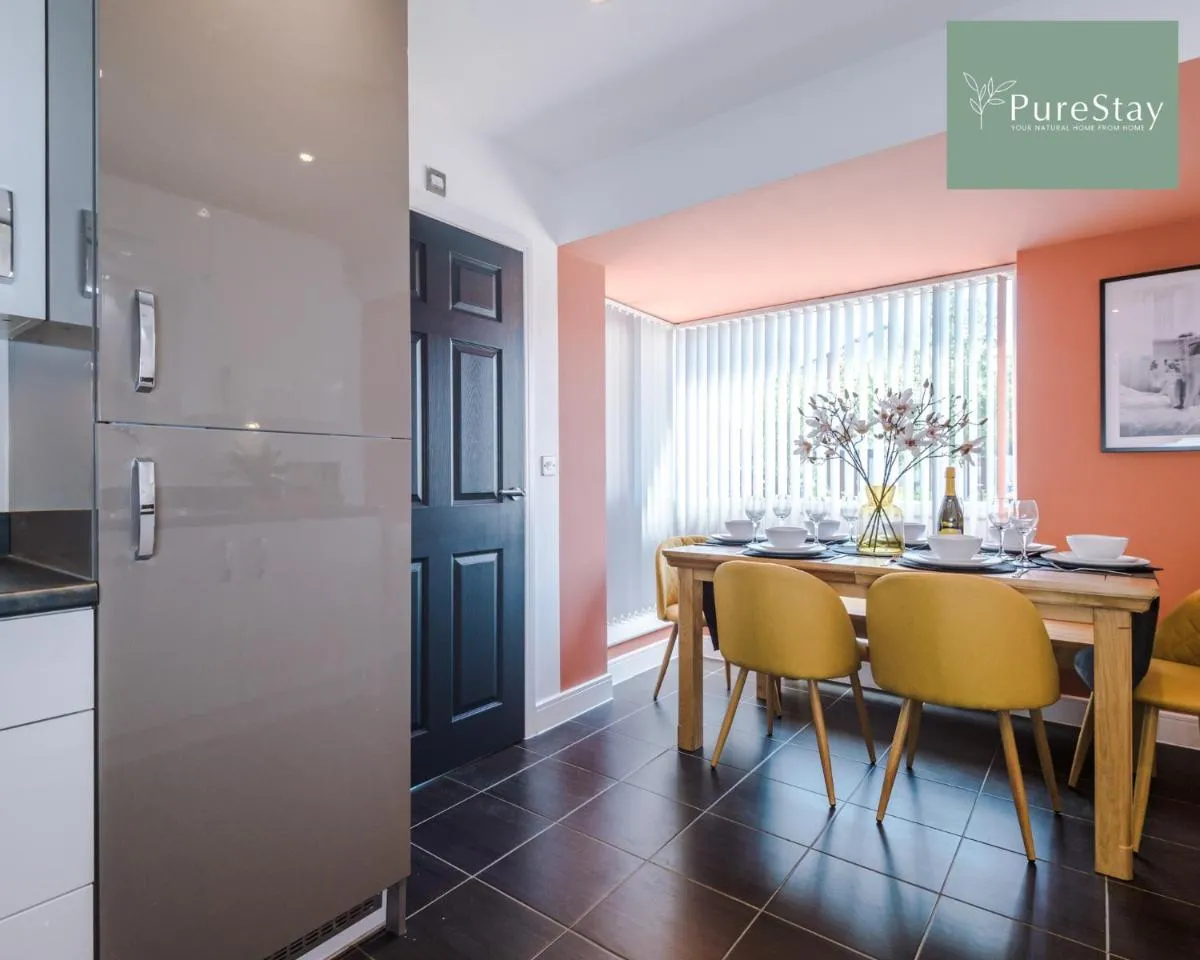 Image 6 of Designer House in Manchester Near Stadium with Wi-Fi & Parking by PureStay Short Lets & Serviced Accommodation