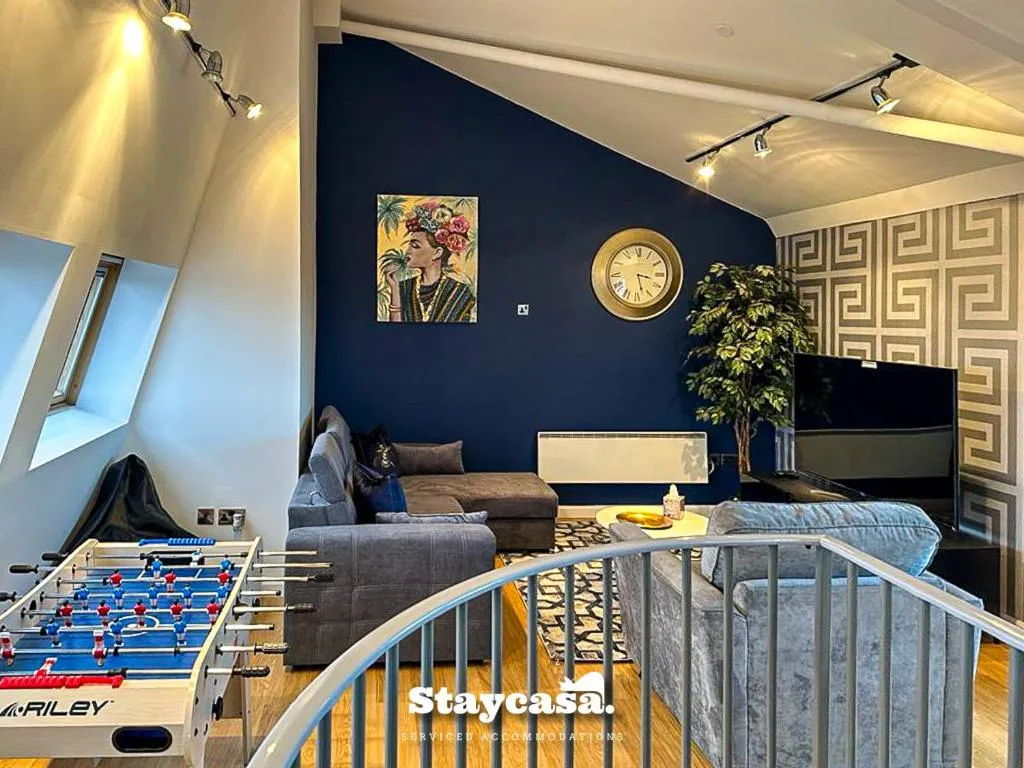Image of Elegant Duplex Penthouse With Free Parking!