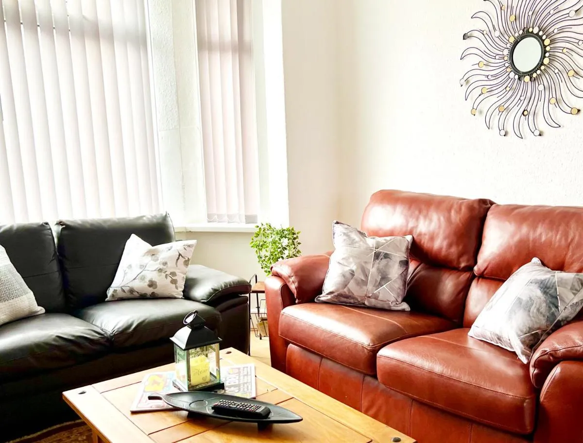 Image 6 of Entire House, Sleep7, Near Manchester City Centre And Stockport, Free Parking, Netflix, WiFi