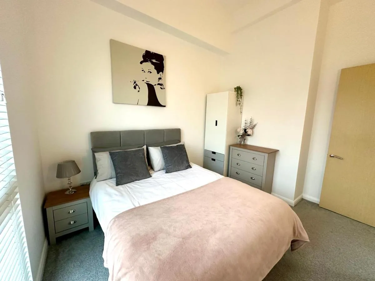 Image 5 of Etihad AO Arena 3 BR Central house with Parking