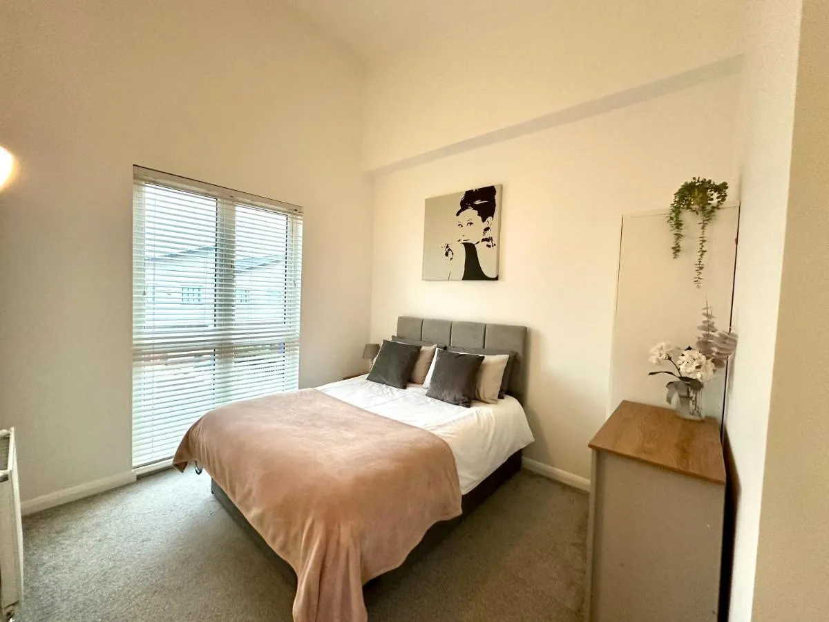 Image 4 of Etihad AO Arena 3 BR Central house with Parking