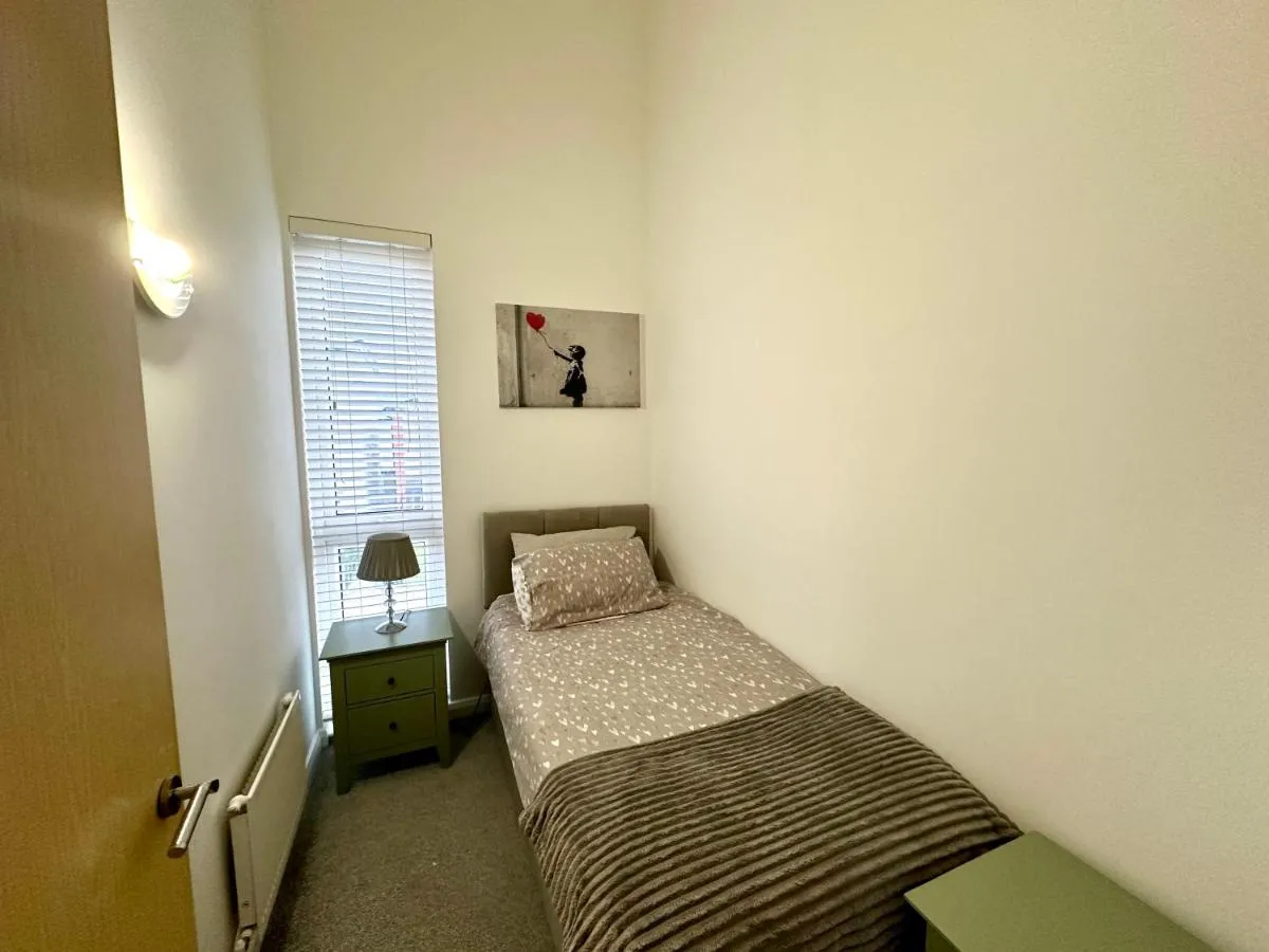 Image 6 of Etihad AO Arena 3 BR Central house with Parking