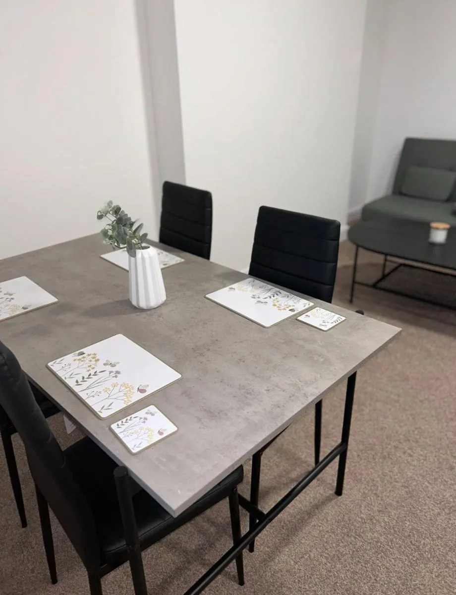 Image 2 of Failsworth Apartment 4 – Free Parking ,Group stay, contractors