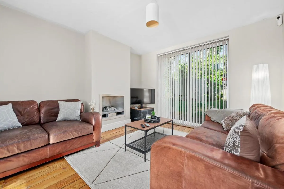 Image 1 of Fantastic, modern 3 bedroom house