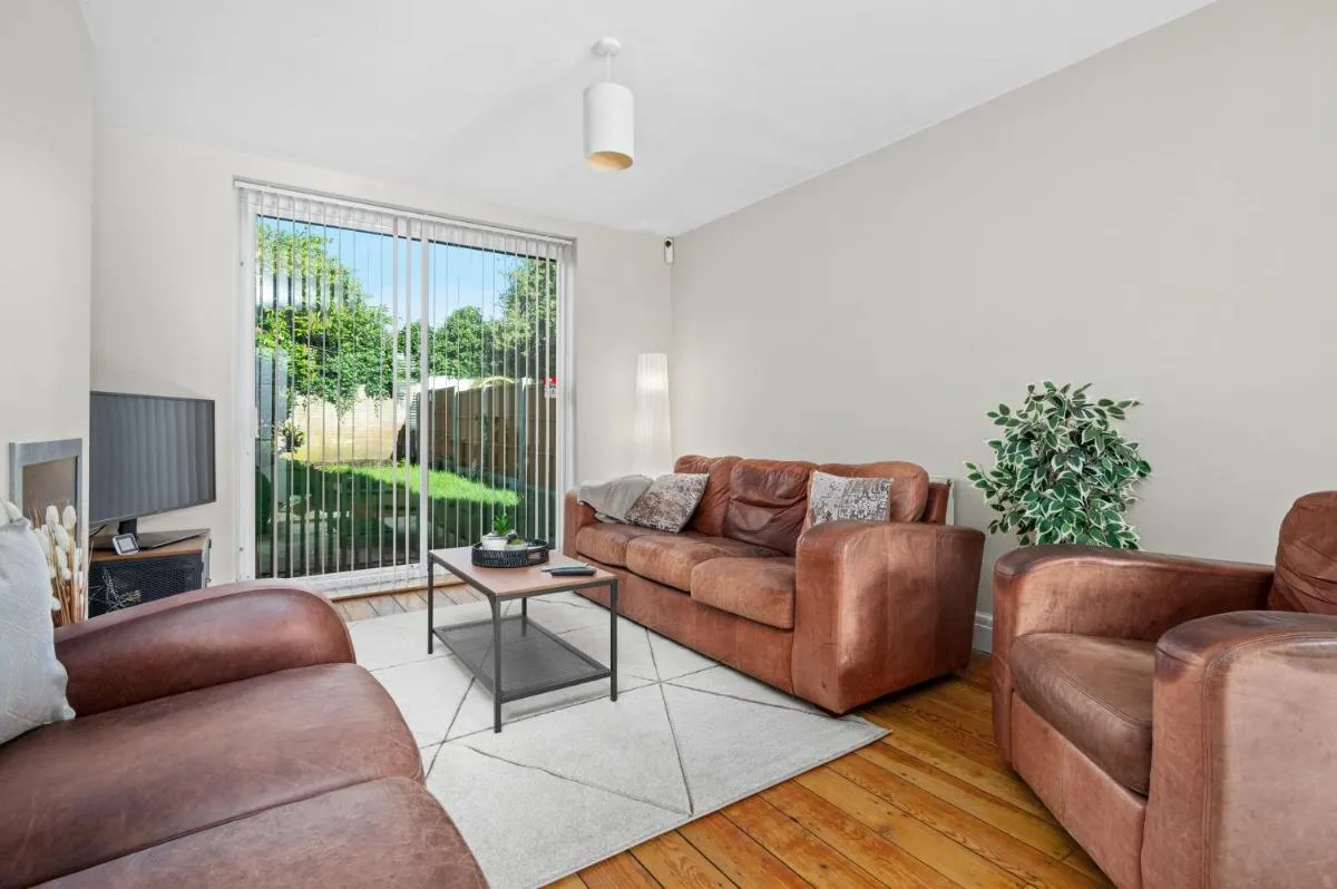 Image 5 of Fantastic, modern 3 bedroom house