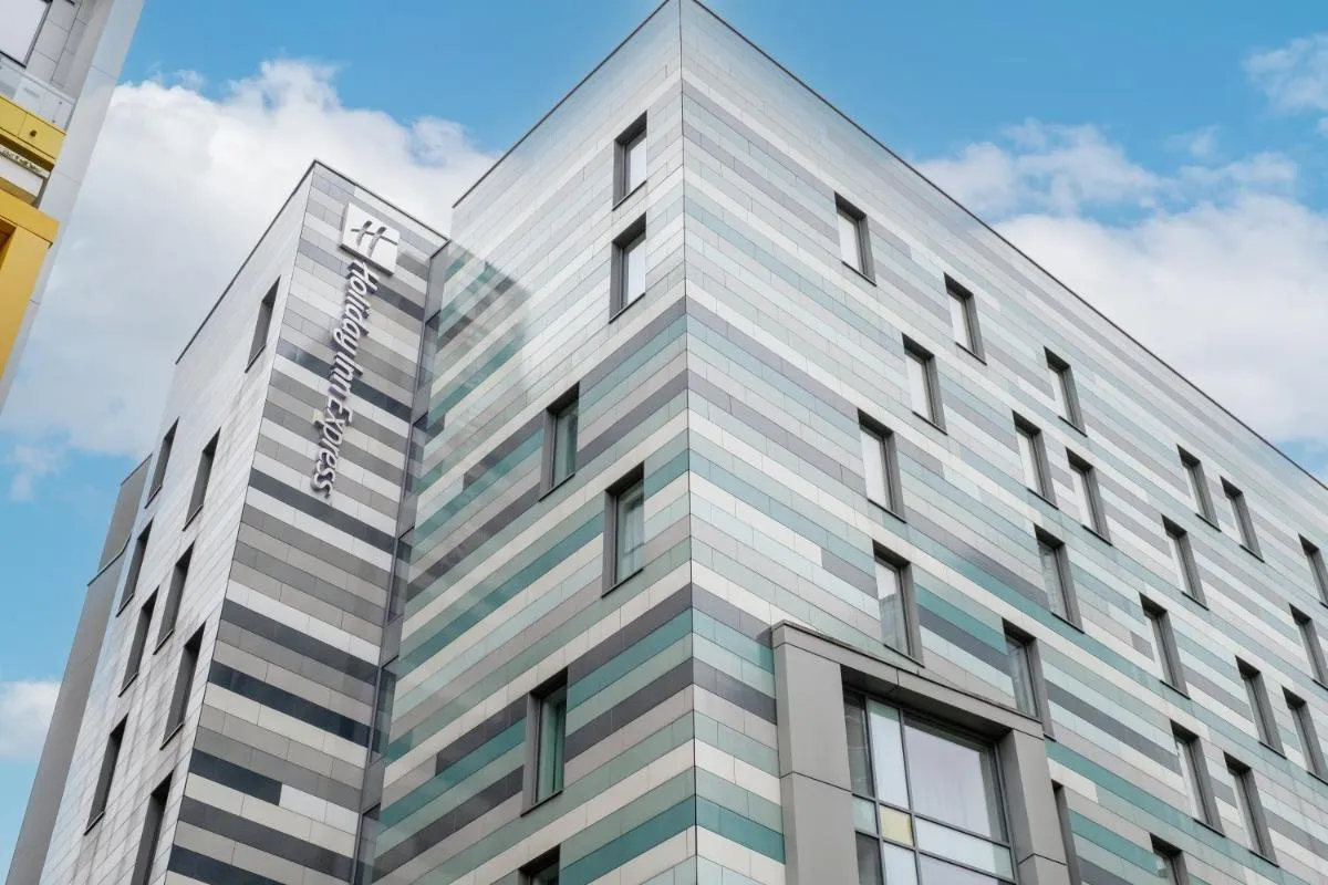 Image 2 of Holiday Inn Express Manchester City Centre Arena, an IHG Hotel