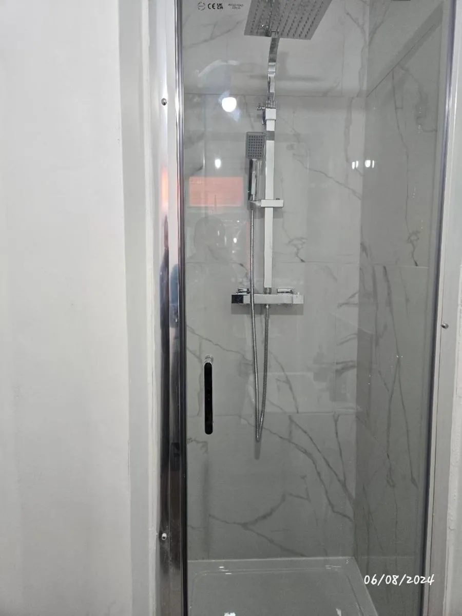 Image 6 of Laurel Three Bed House with Free Parking