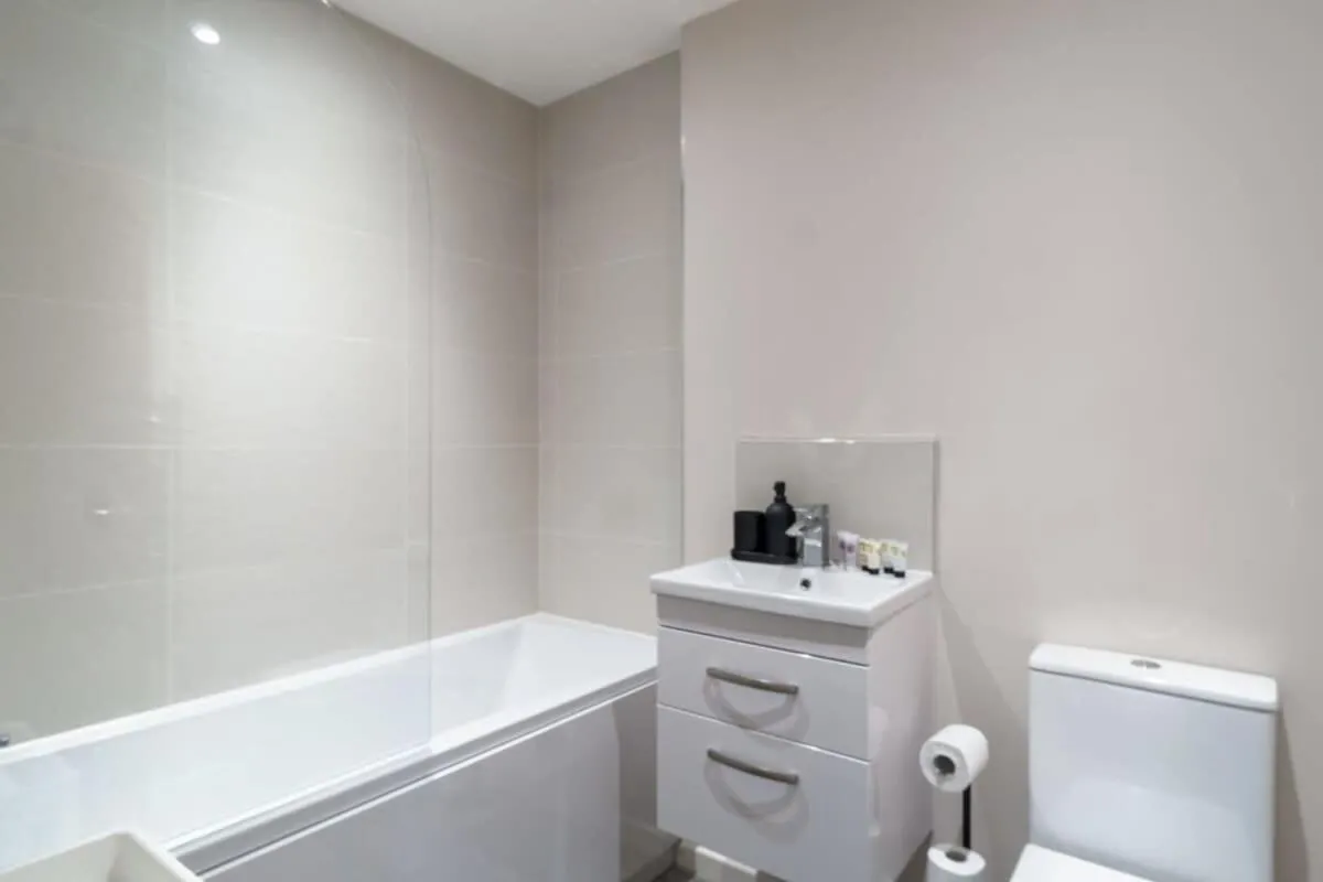 Image 3 of Lovely 1 Bed Manchester Apartment – Sleeps 3