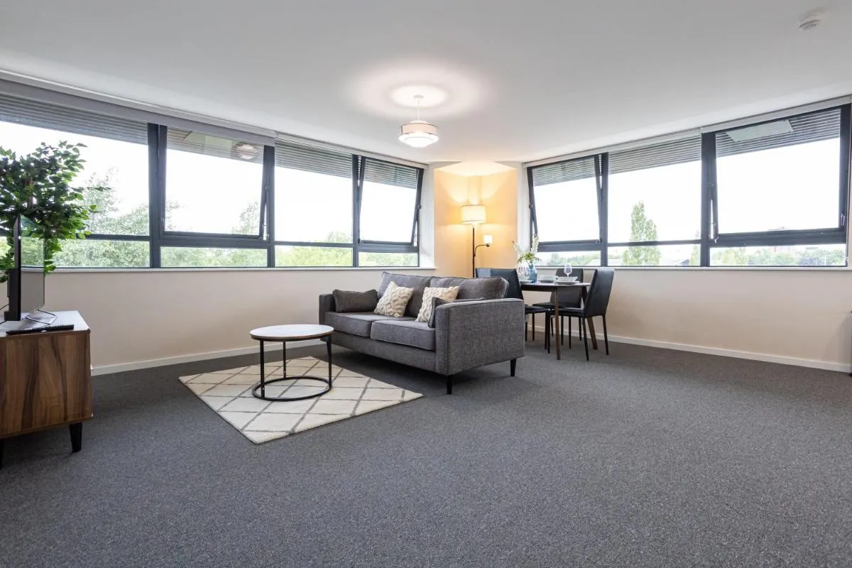 Image 1 of Lovely 2 Bedroom Modern Apartment Manchester