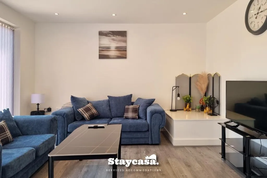 Image of Lovely Modernist 4 Bed House