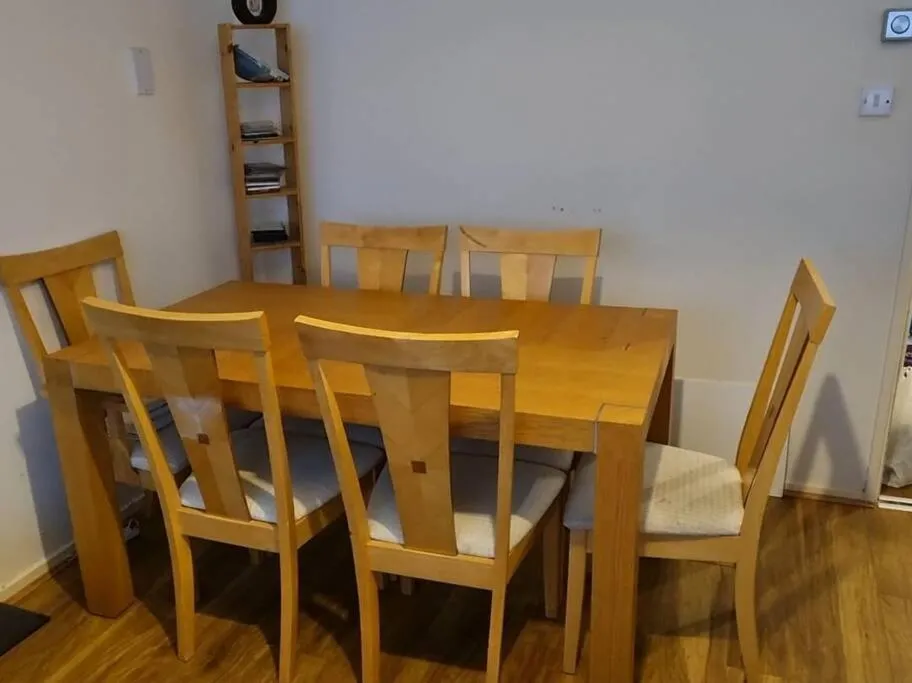 Image of Lovely, spacious 1-bedroom apartment with *free parking