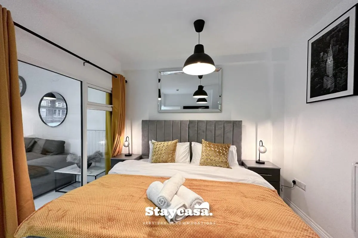 Image 6 of Luxurious 1 Bedroom Apartment Sleeps 3-4