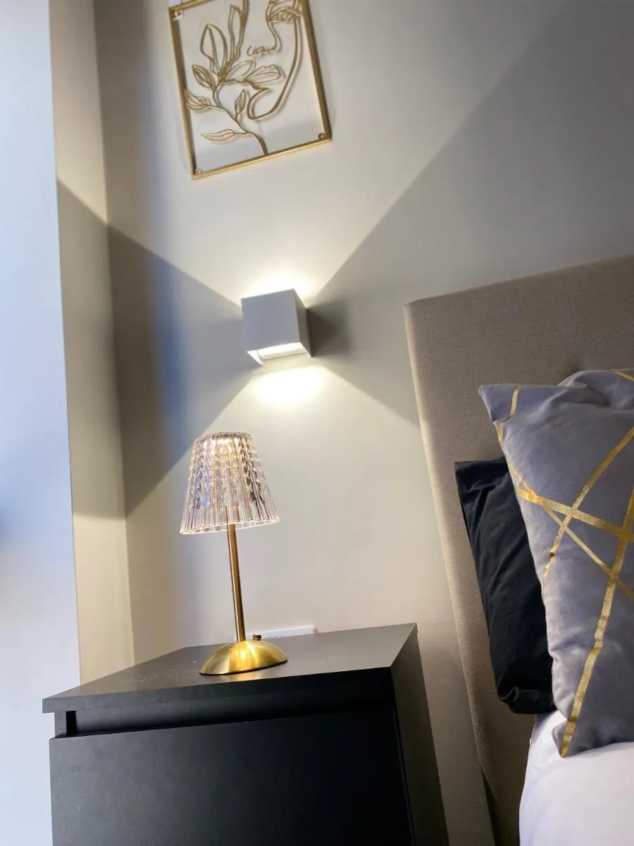 Image 6 of Luxurious, High-End 2-Bedroom with Balcony